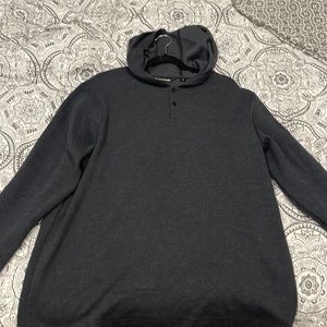 Travis Mathew hoodie